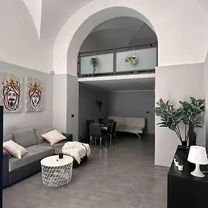 44 Appartamento Catania